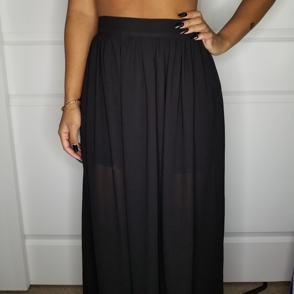 SOLD Forever 21 maxi skirt